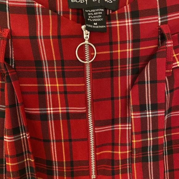 Platted Red,White and a hint of yellow Dress pants - Picture 3 of 6